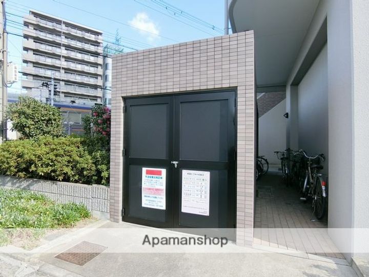 大阪府堺市北区中百舌鳥町5丁の賃貸マンションの外観