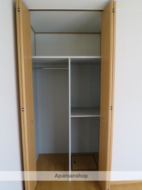 大阪府堺市北区船堂町1丁の賃貸アパートの内装