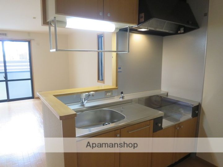 大阪府堺市北区船堂町1丁の賃貸アパートのキッチン