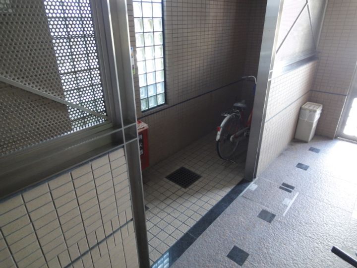 シャルマンフジ北花田405の外観