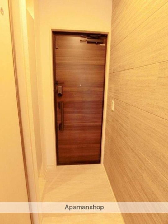 セントラルポーA202の玄関