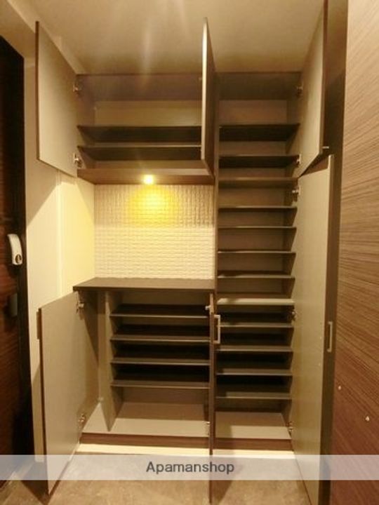 ARIETTA東三国ヶ丘303の内装