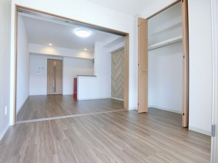 FREEDOM RESIDENCE堺大小路305の内装