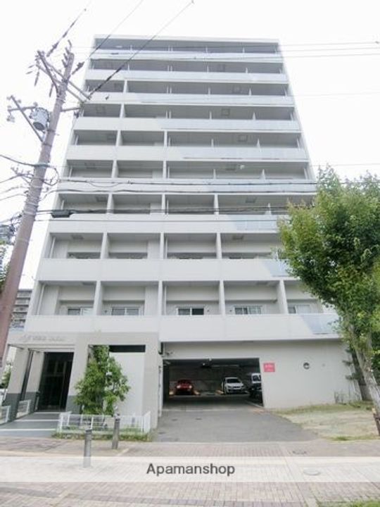 W.O.B. SAKAI403の外観