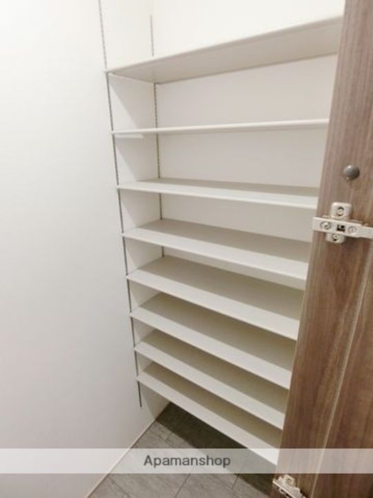 パサログランデ香ヶ丘202の内装