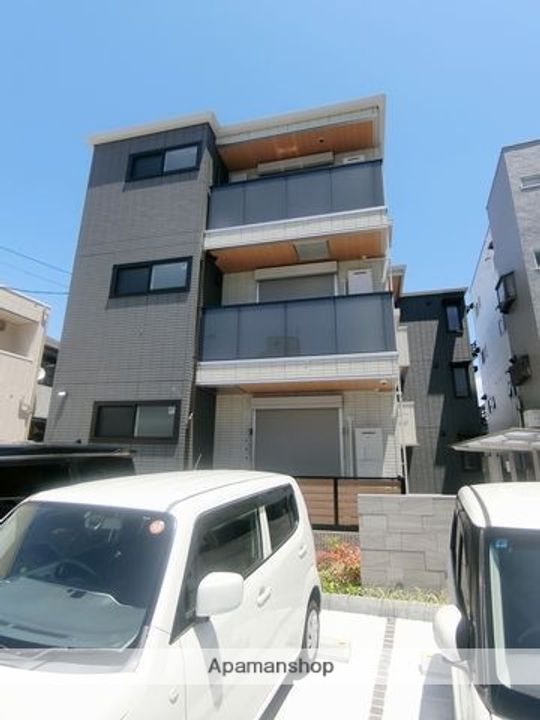 パサログランデ香ヶ丘202の外観