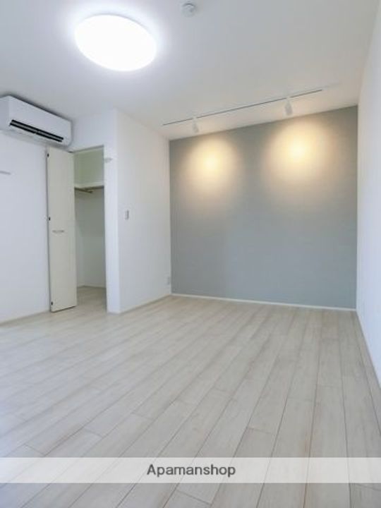 フジパレス堺中長尾Ⅲ番館202の居間