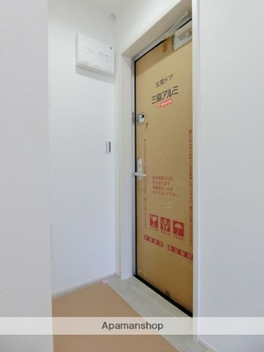 フジパレス堺中長尾Ⅲ番館202の玄関