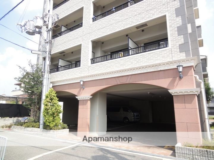 エスポワール長曽根301の外観