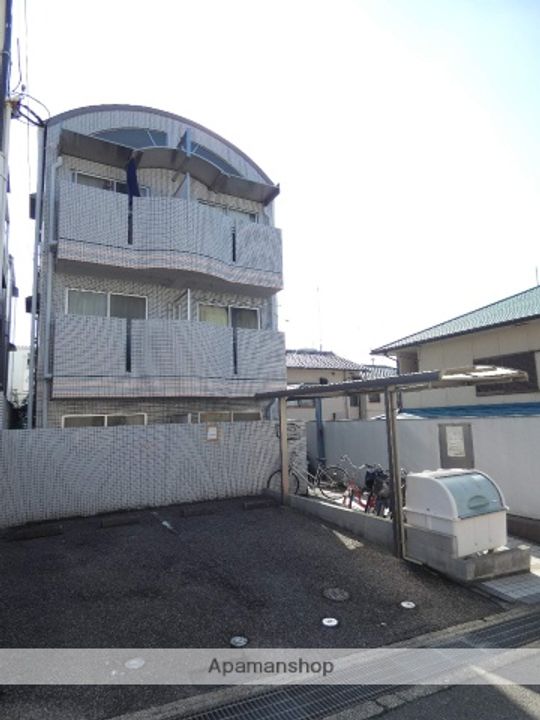 シャルマンフジ津久野弐番館の外観