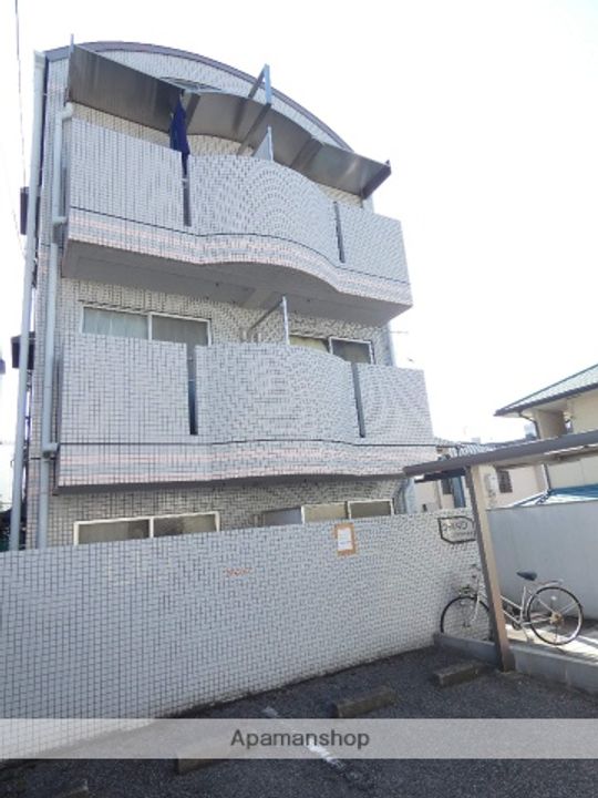 シャルマンフジ津久野弐番館の外観