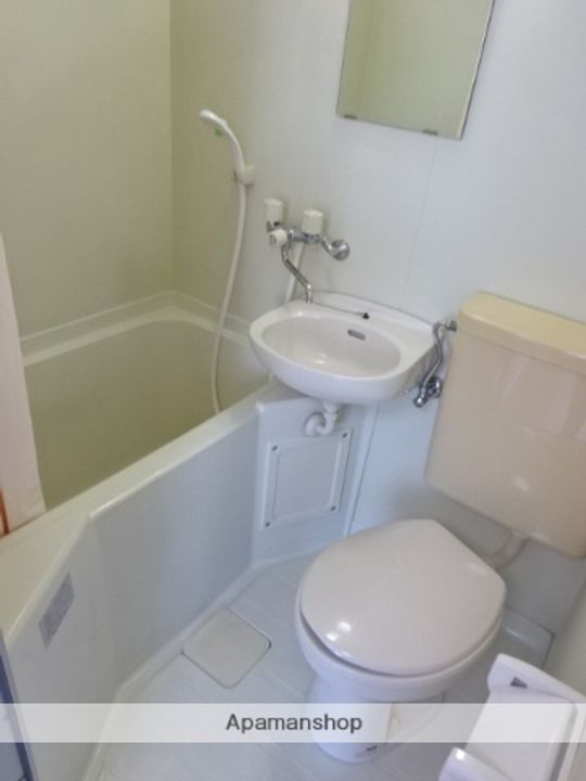 ヒルズ鳳の内装