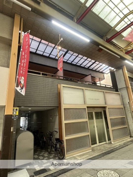 ヒルズ鳳の外観