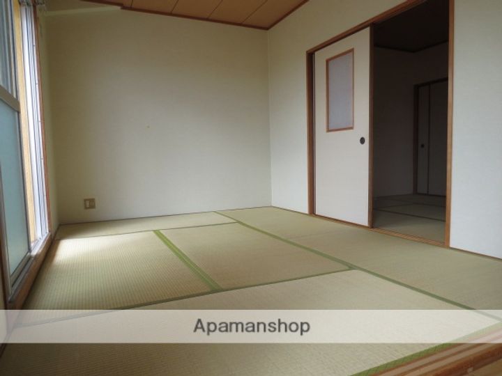 エンデバー高石の居間