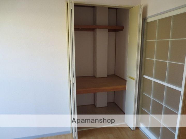 大歳ハイツの内装