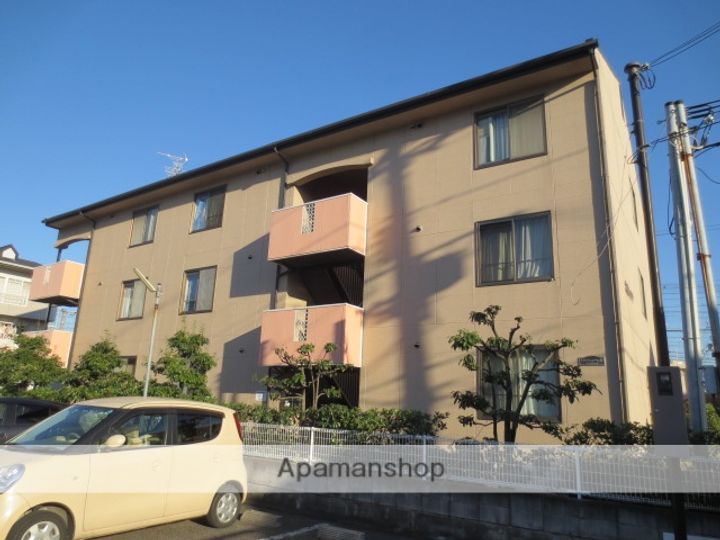 大歳ハイツの外観