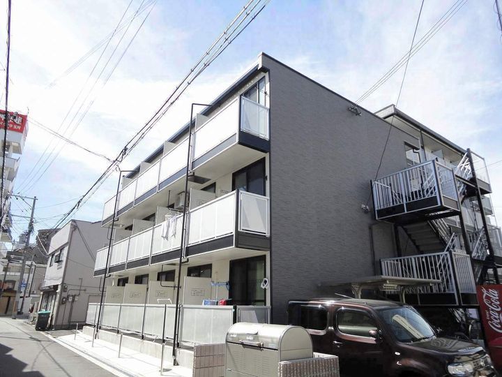 レオパレスメゾン ド 玉川Ⅱ301の外観