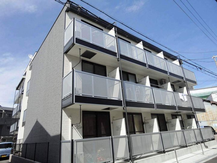 レオパレスメゾン ド 玉川Ⅱ301の外観