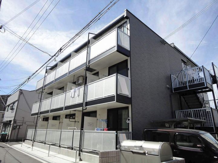 レオパレスメゾン ド 玉川Ⅱ301の外観