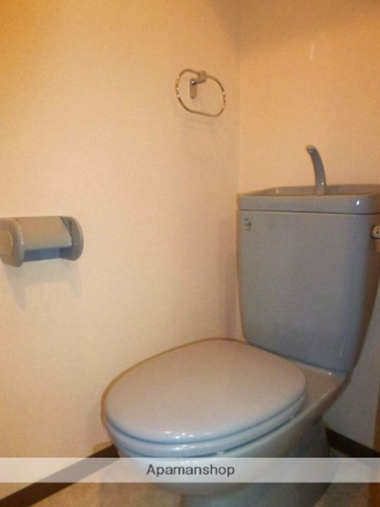 エステムコート大阪城南Ⅱの玄関