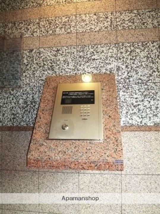 ランドマークシティ大阪城南の外観