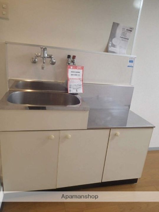 大阪府大阪市中央区森ノ宮中央2丁目の賃貸マンションのキッチン