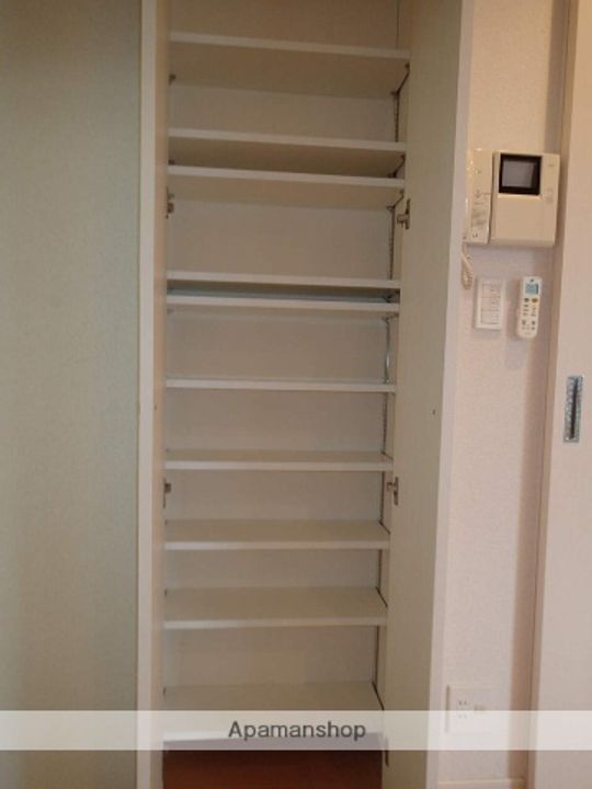 FLAT INN UESHIOの内装