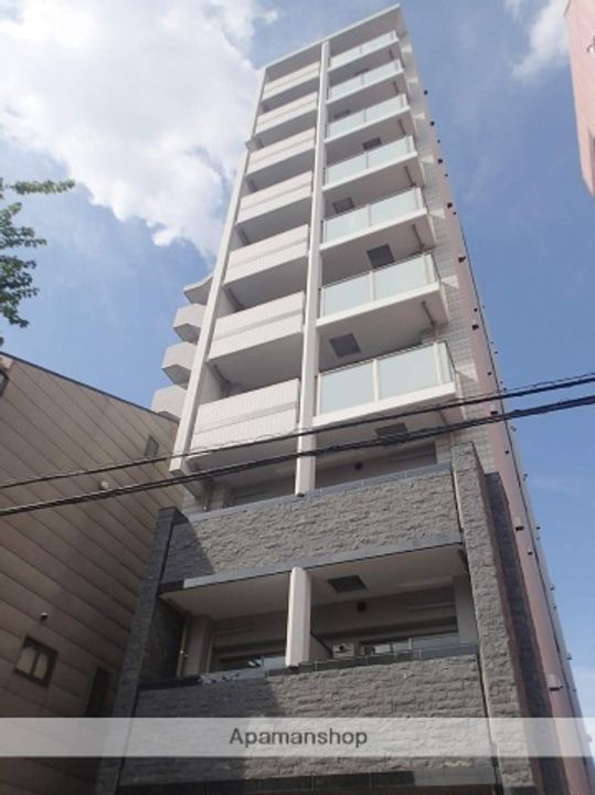 セオリー大阪城サウスゲートの外観