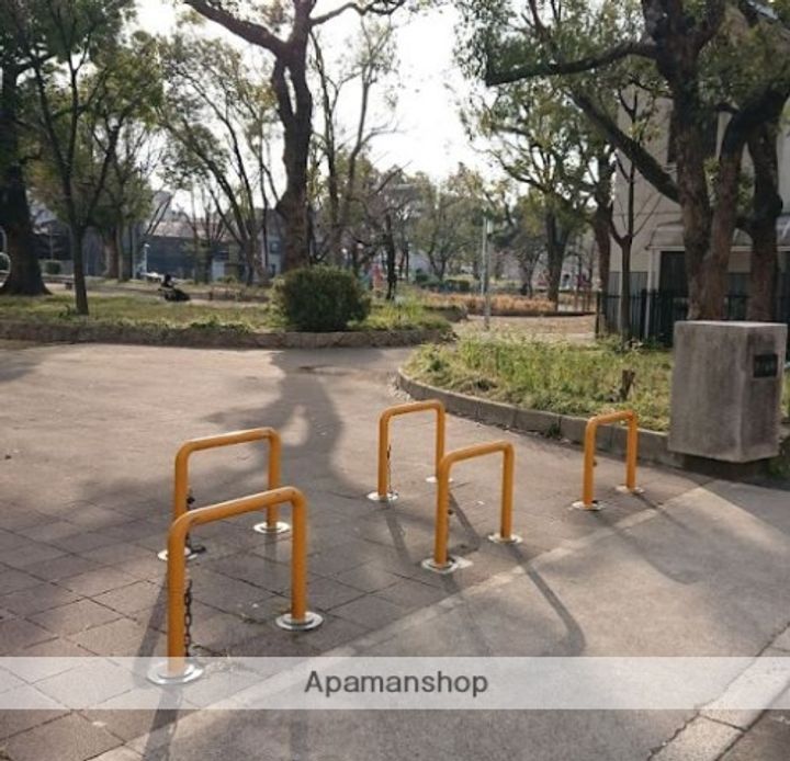 プレサンス谷町九丁目駅前の周辺