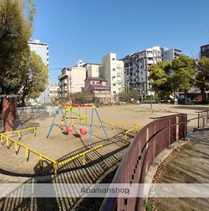 プレサンス谷町九丁目駅前の周辺