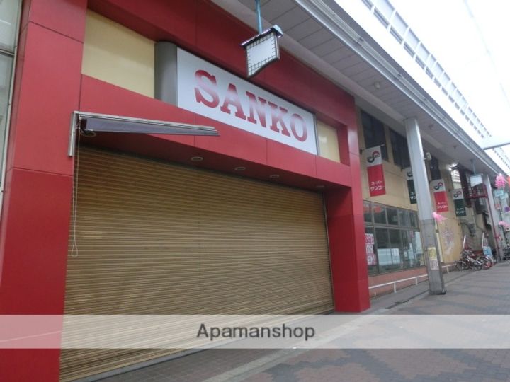 エスリード心斎橋EASTの周辺