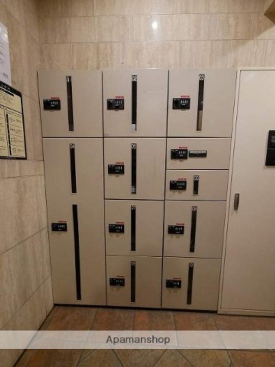 大阪府大阪市中央区鎗屋町2丁目の賃貸マンションの外観