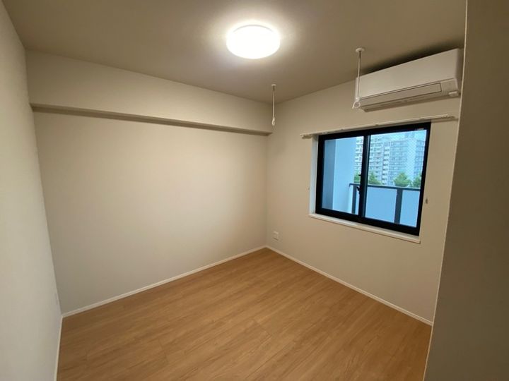 KSS ISOJI0602の内装