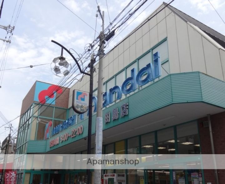 FMAISONLOREI番館の周辺