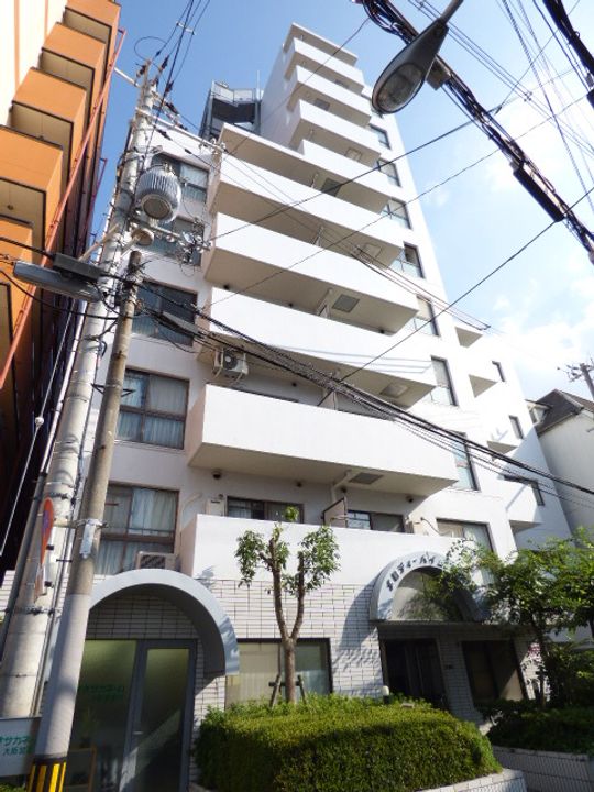 JMRレジデンス新大阪(旧メロディハイム新大阪)の外観