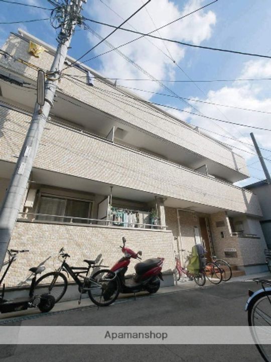 コンフォール姫島の外観