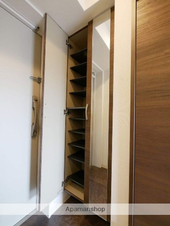 ファーストエフレシア姫里の内装