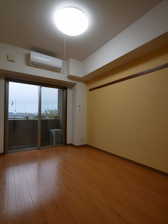 大阪府大阪市此花区伝法3丁目の賃貸マンションの内装