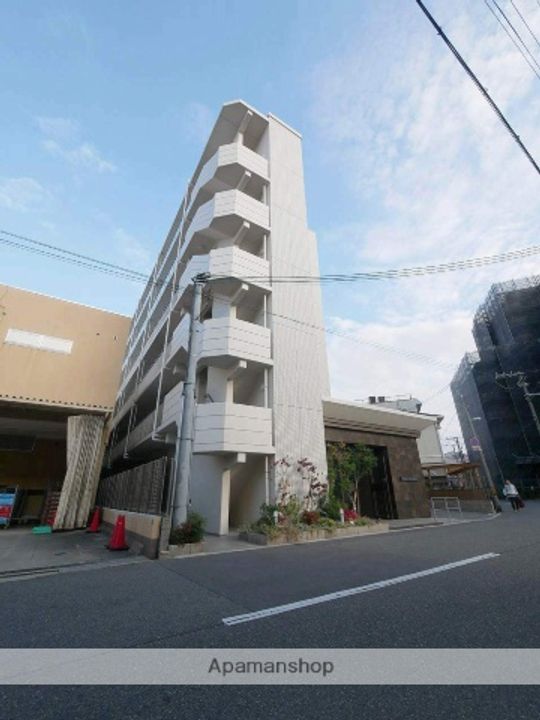 OUEST RIVIEREの外観