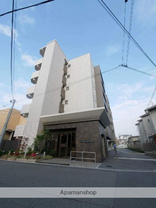 OUEST RIVIEREの外観