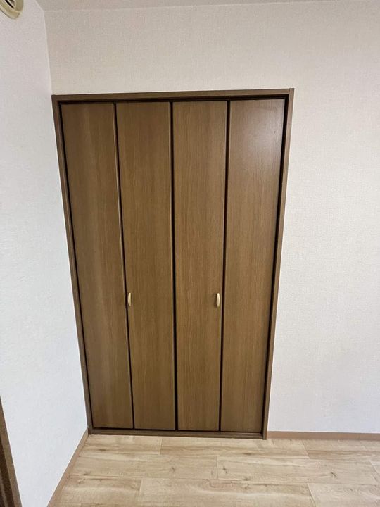 大阪府大阪市此花区春日出北2丁目の賃貸マンションの内装