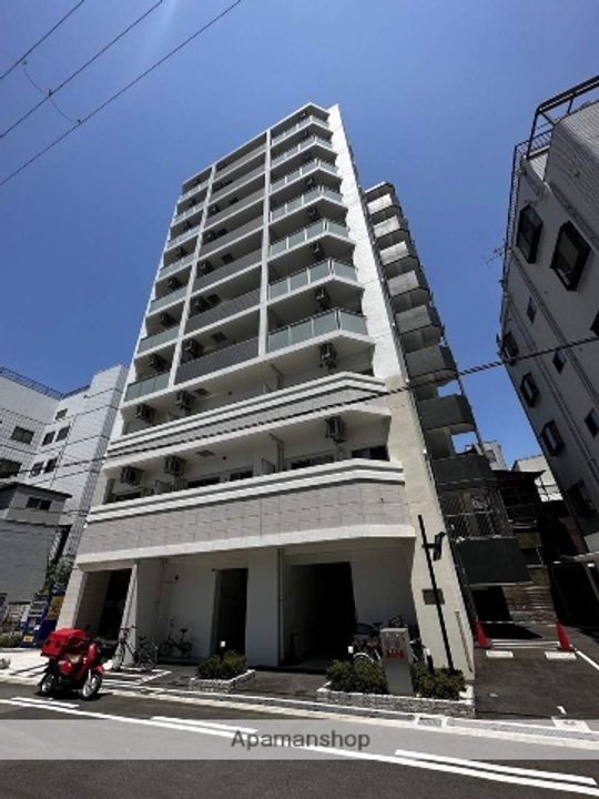 エステムコート新梅田の外観