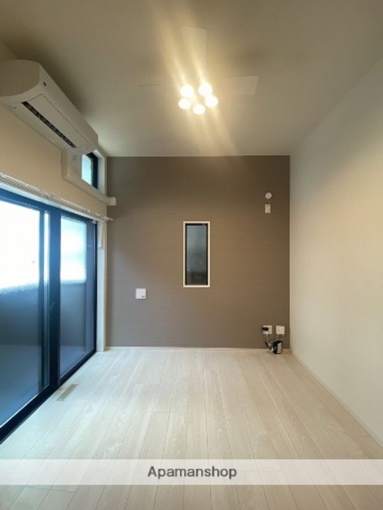 スカイフラット姫島の居間