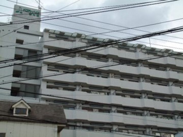 JMRレジデンス新大阪(旧メロディハイム新大阪)の外観