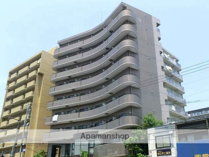 日建CCビルディングの外観