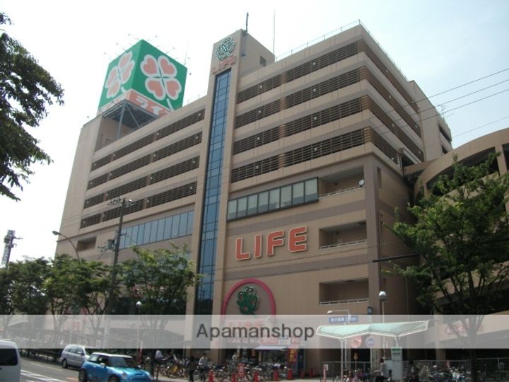 ファミーユ今里305の周辺