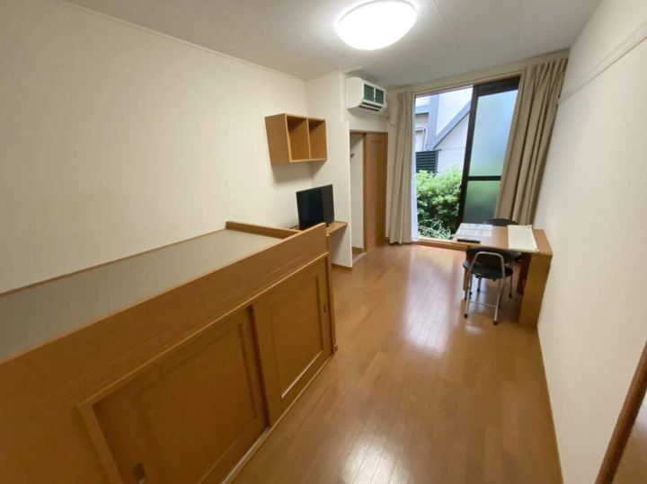 レオパレス喜連北IIの居間