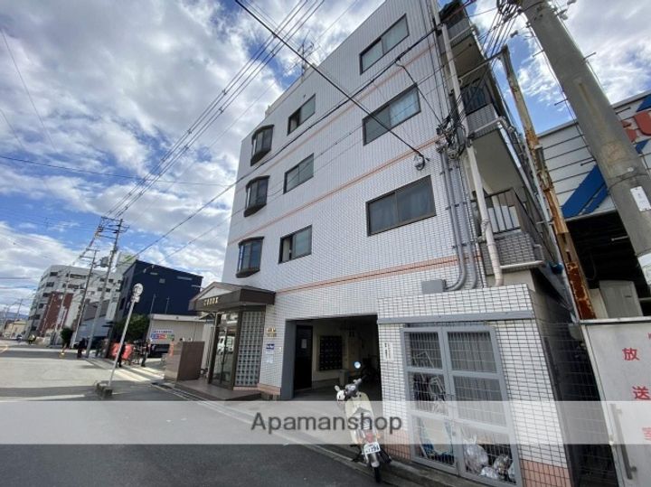 コボックス212の外観