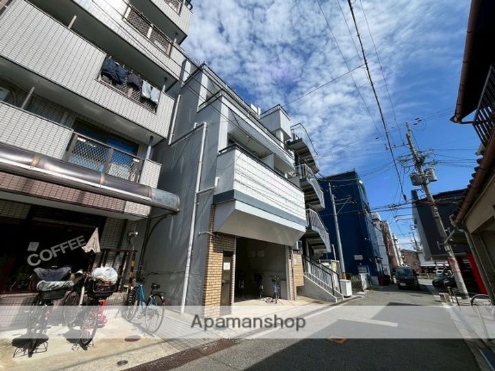 ドミール大池橋205の外観