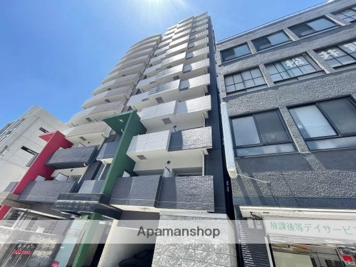 アドバンス上町台ラシュレの外観